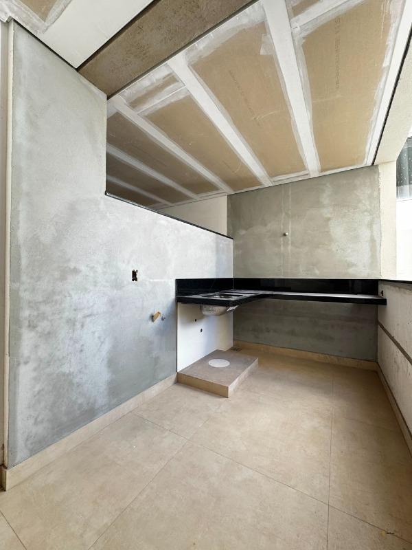 Apartamento à venda no Pio XII: 