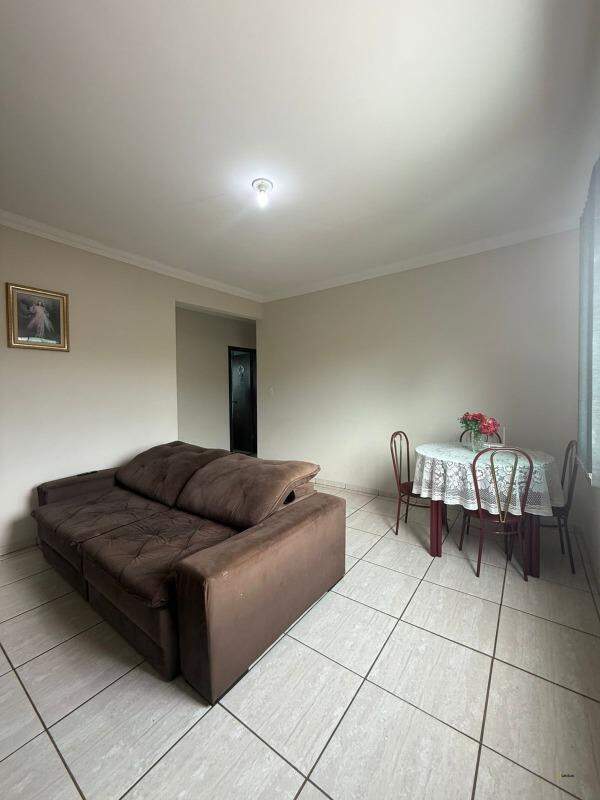 Apartamento à venda no Parque Jardim: 