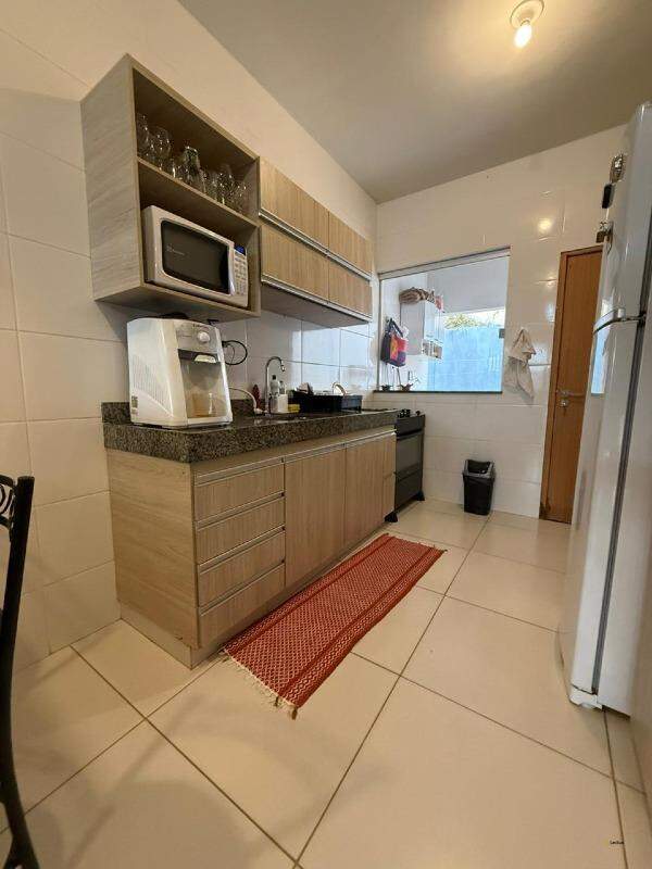 Casa à venda no Parque Jardim: 