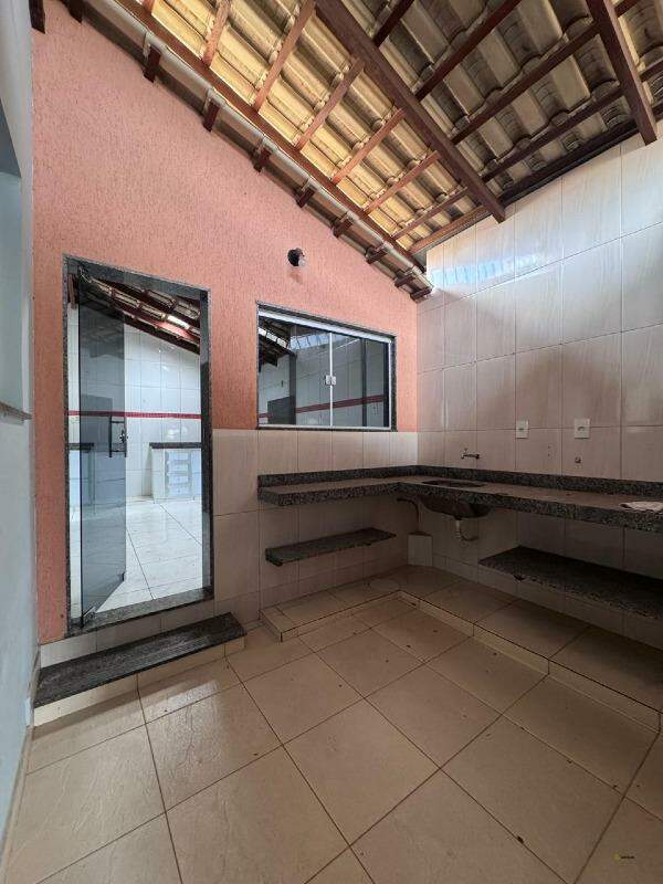 Casa à venda no Varzea da Olaria: 