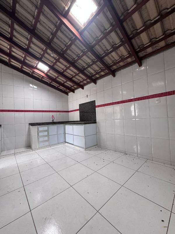 Casa à venda no Varzea da Olaria: 
