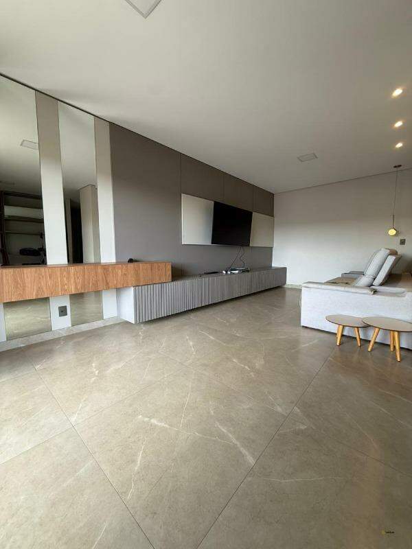 Casa à venda no Godofredo Gonçalves: 
