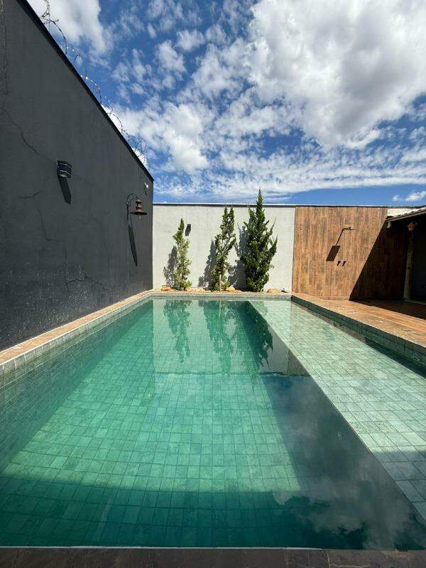 Casa à venda no Godofredo Gonçalves: 