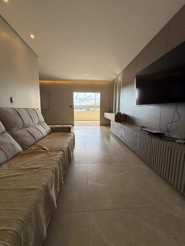 Casa à venda no Godofredo Gonçalves: 