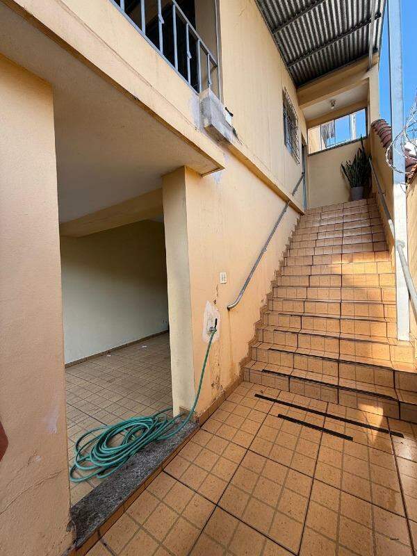 Casa à venda no Graças: 