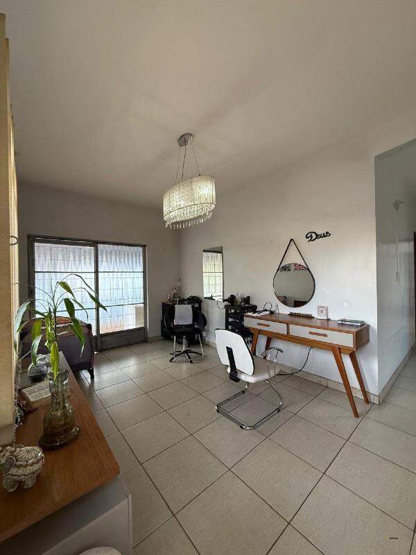 Casa à venda no Graças: 