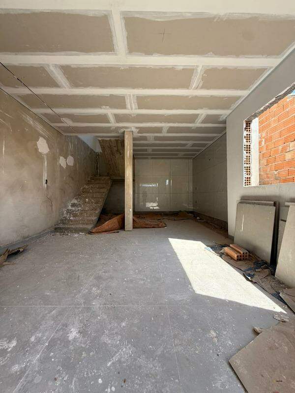 Casa à venda no Godofredo Gonçalves: 