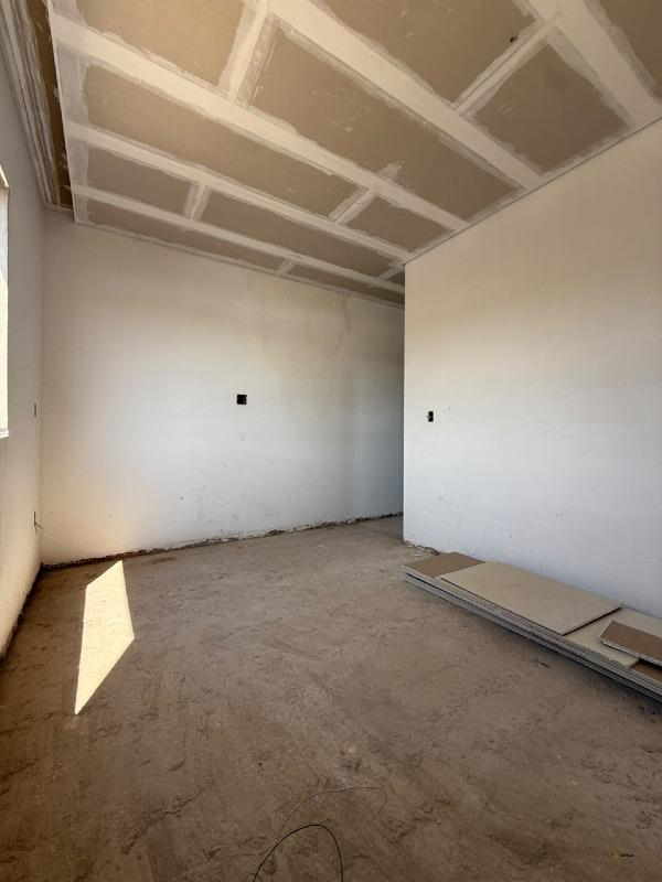 Casa à venda no Godofredo Gonçalves: 