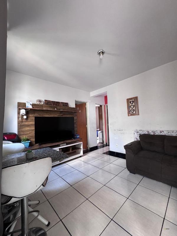 Apartamento à venda no Parque Jardim: 