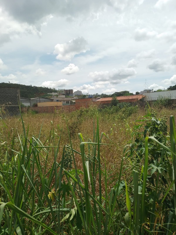 Lote à venda no JK: 