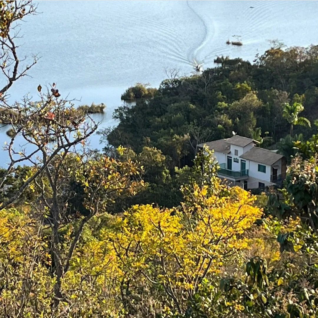 Chácara à venda no Condomínio Solar dos Lagos: 