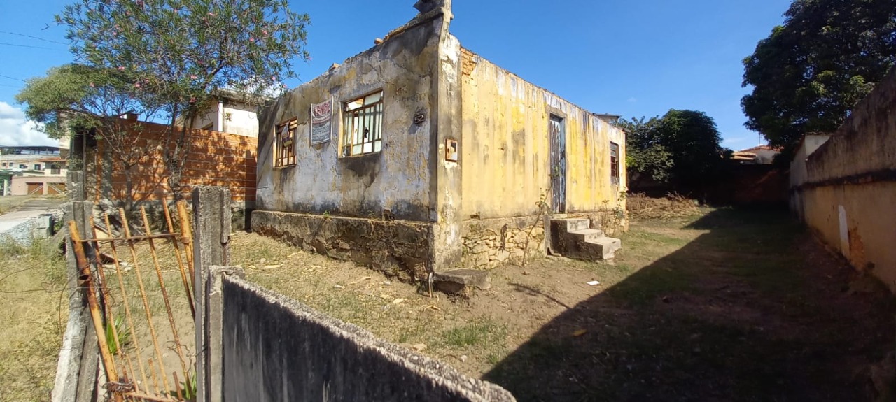 Lote à venda no Vila Vilaça: 