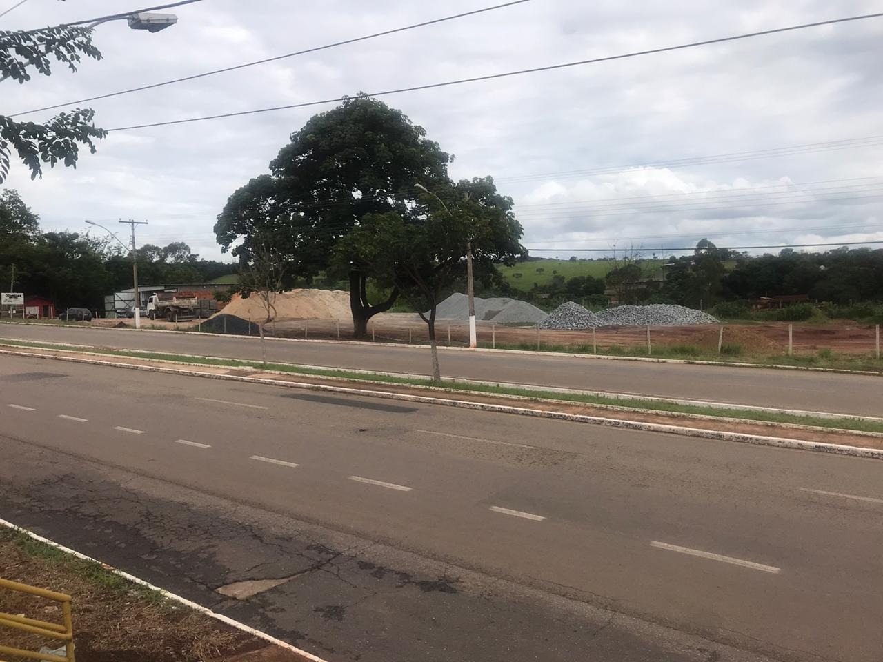 Loja à venda no PARÁ DE MINAS : 