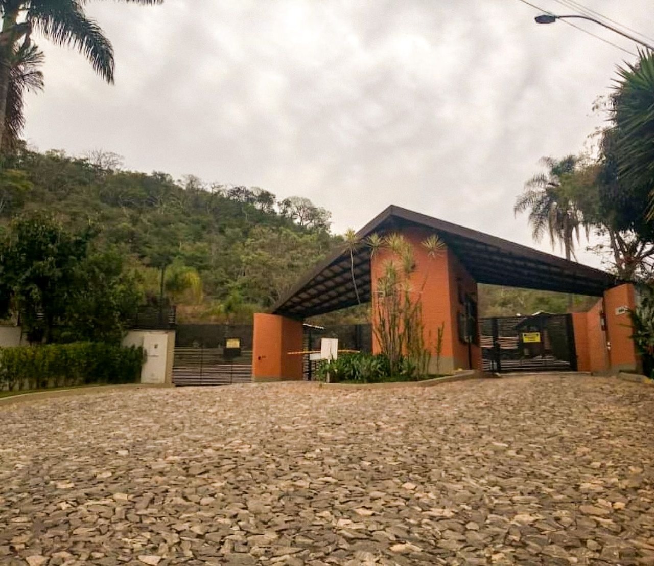 Lote à venda no Condomínio Lago do Sol: 