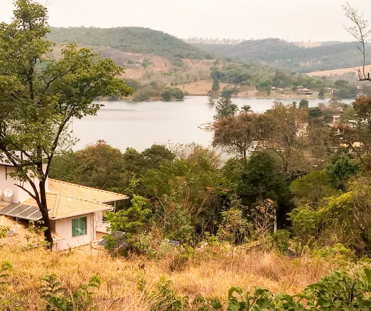 Lote à venda no Condomínio Lago do Sol: 