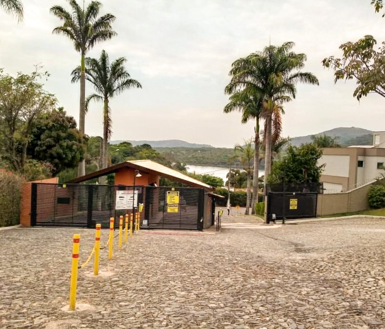 Lote à venda no Condomínio Lago do Sol: 