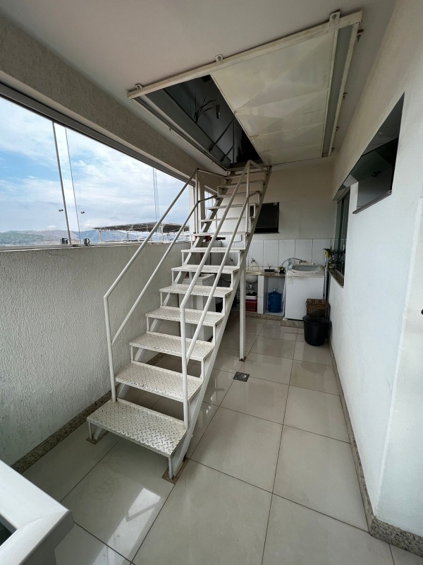 Casa à venda no LOURDES: 