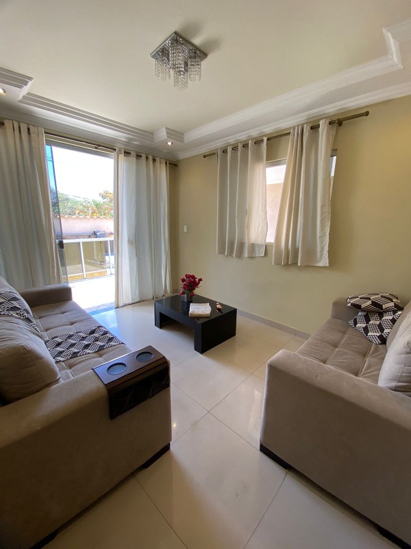 Casa à venda no Centenário: 