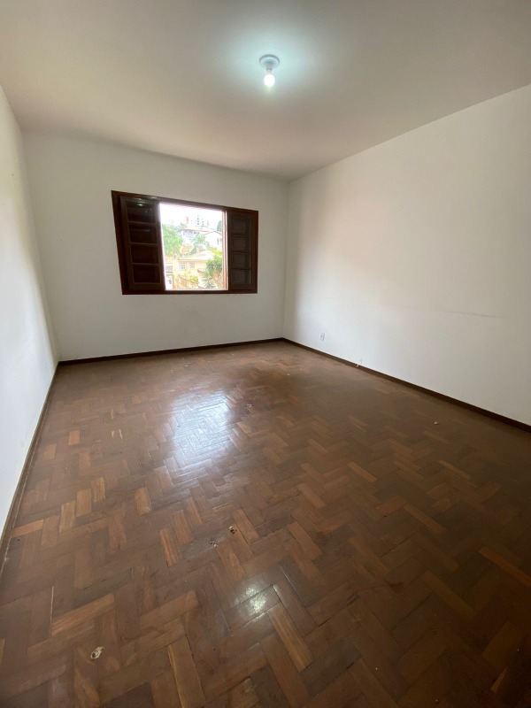 Casa à venda no Cerqueira Lima: 