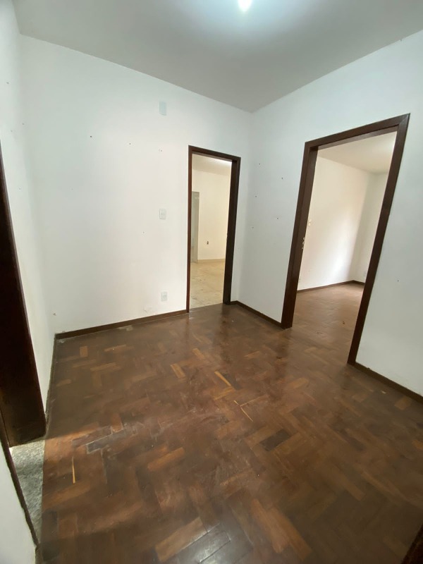 Casa à venda no Cerqueira Lima: 