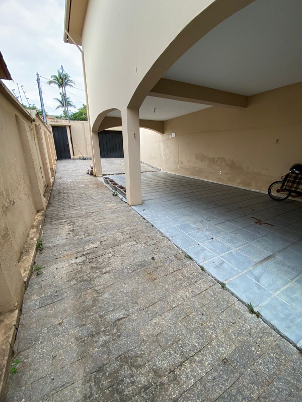 Casa à venda no Cerqueira Lima: 