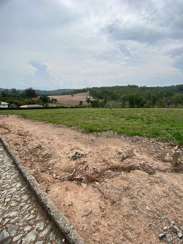 Lote à venda no Granja Gloria: 