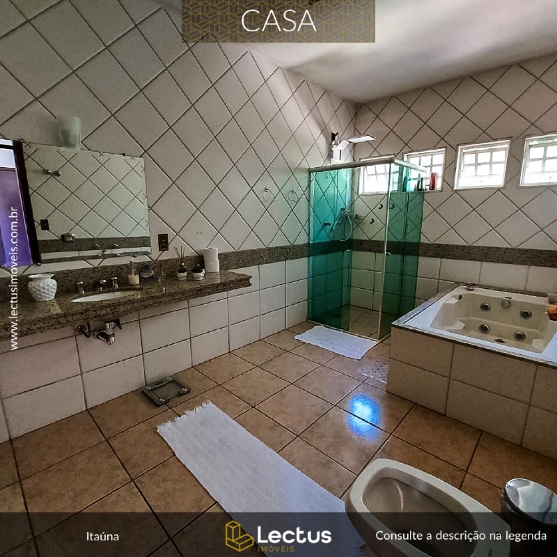 Casa à venda no Chácara do Quitão: 