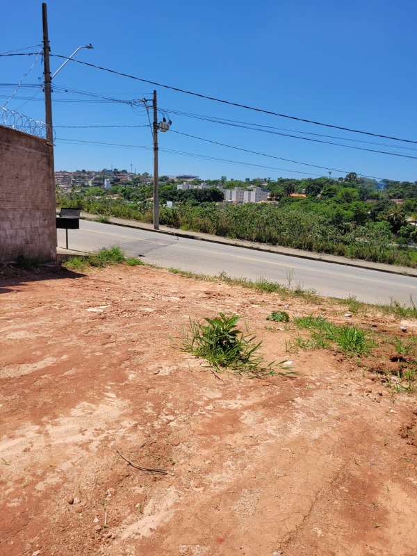 Lote à venda no Tropical: 