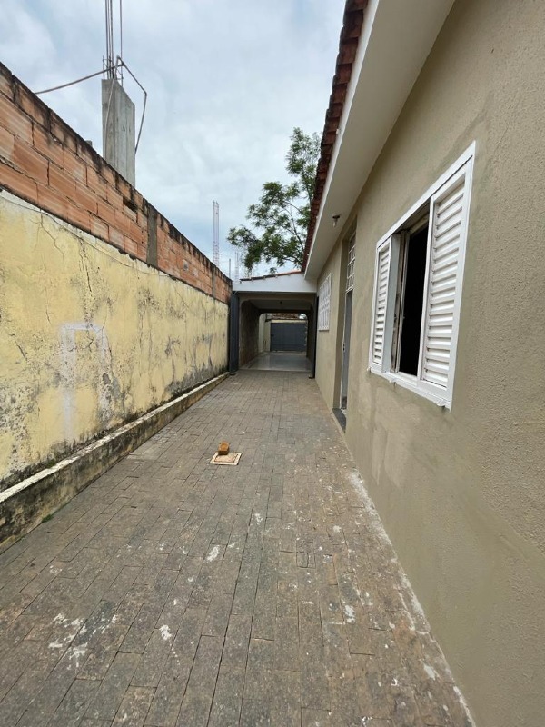 Casa à venda no LOURDES: 