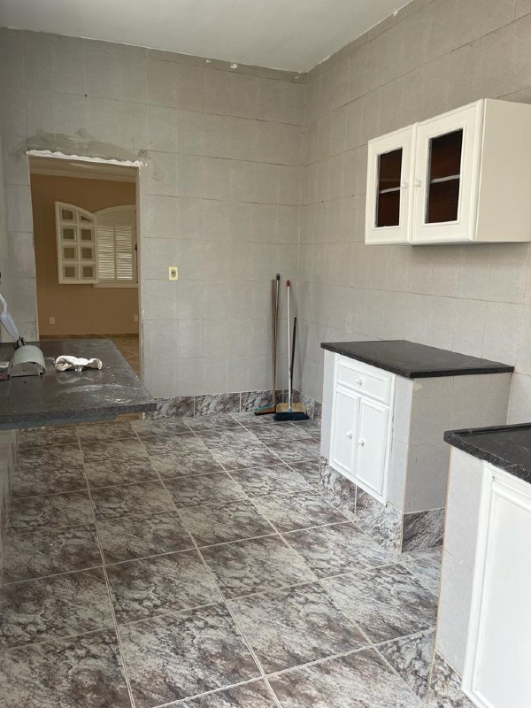 Casa à venda no LOURDES: 