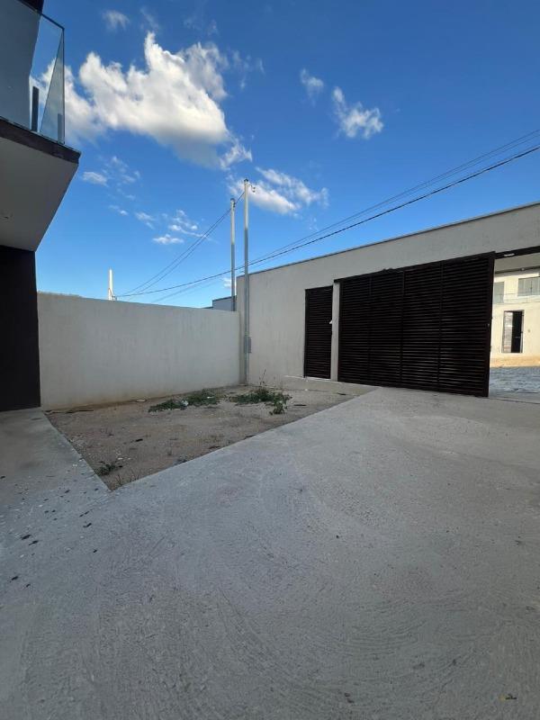 Casa à venda no Aeroporto: 