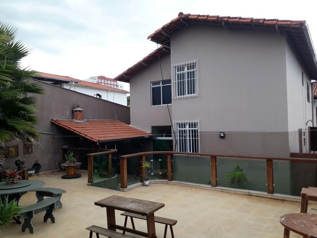 Casa à venda no Cerqueira Lima: 