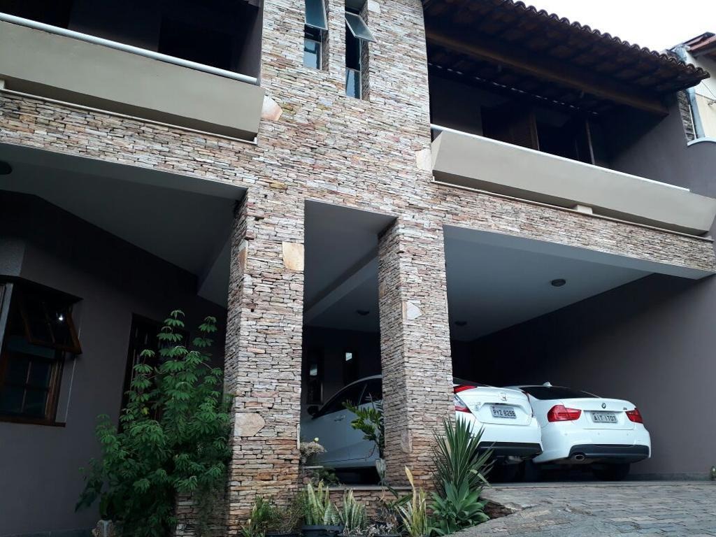 Casa à venda no Cerqueira Lima: 