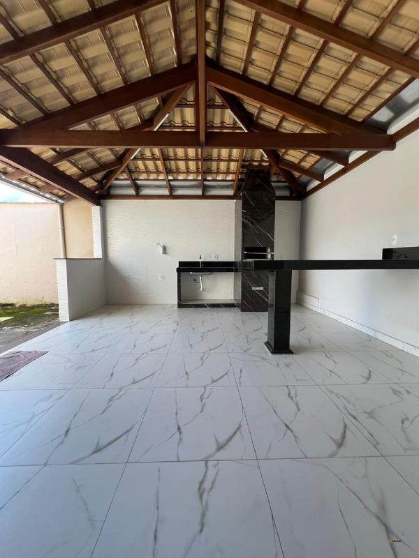 Casa à venda no Centenário: 