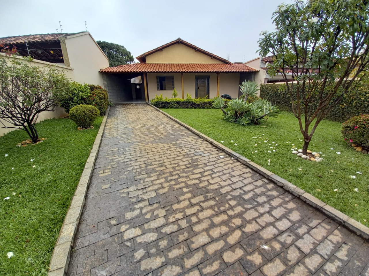 Casa à venda no Cerqueira Lima: 