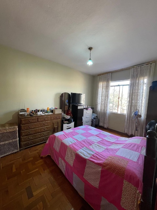 Casa à venda no Santanense: 