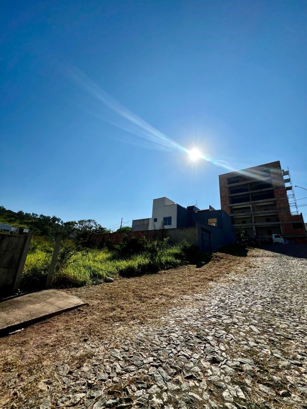 Lote à venda no Tropical: 