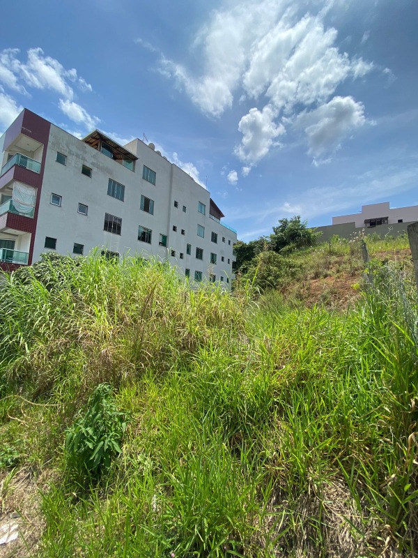 Lote à venda no Olímpio Moreira: 