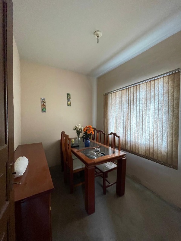 Casa à venda no Santanense: 