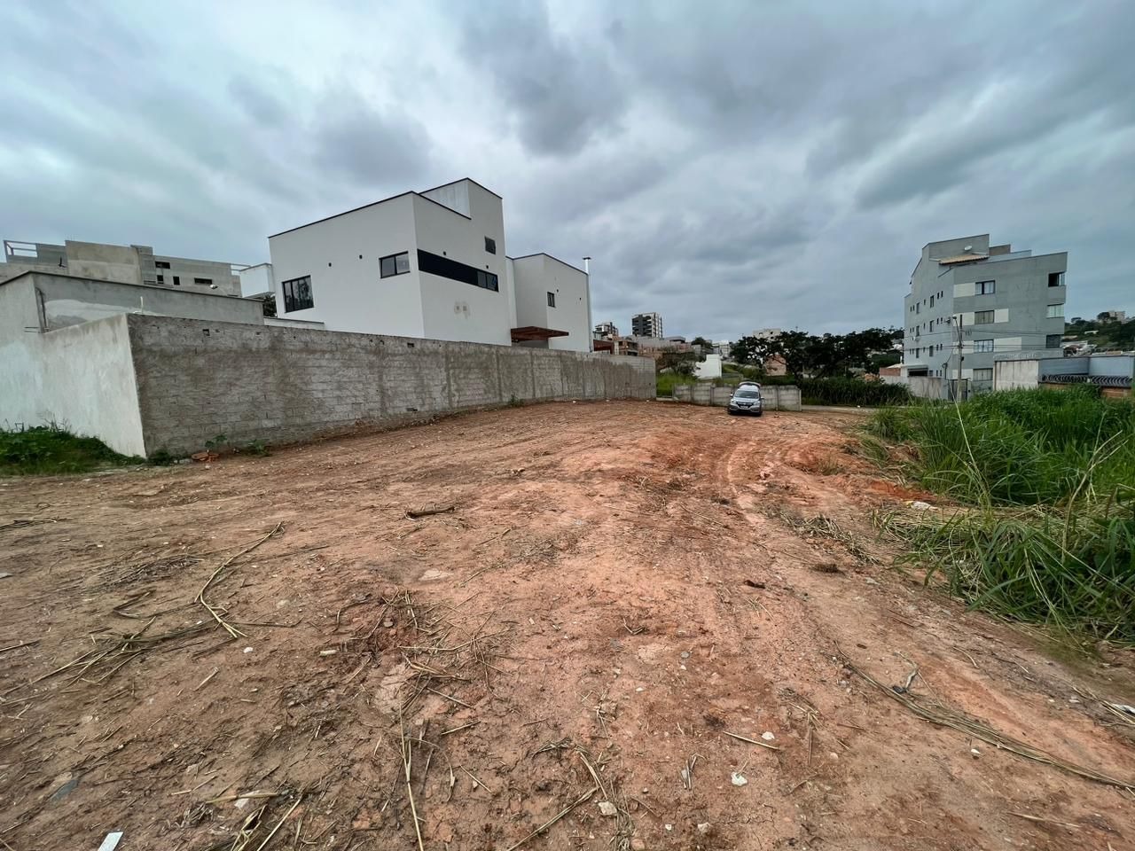 Lote à venda no Tropical: 