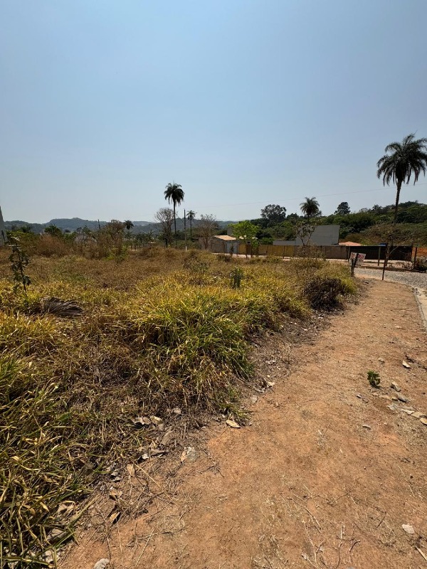 Lote à venda no Recanto dos pássaros : 