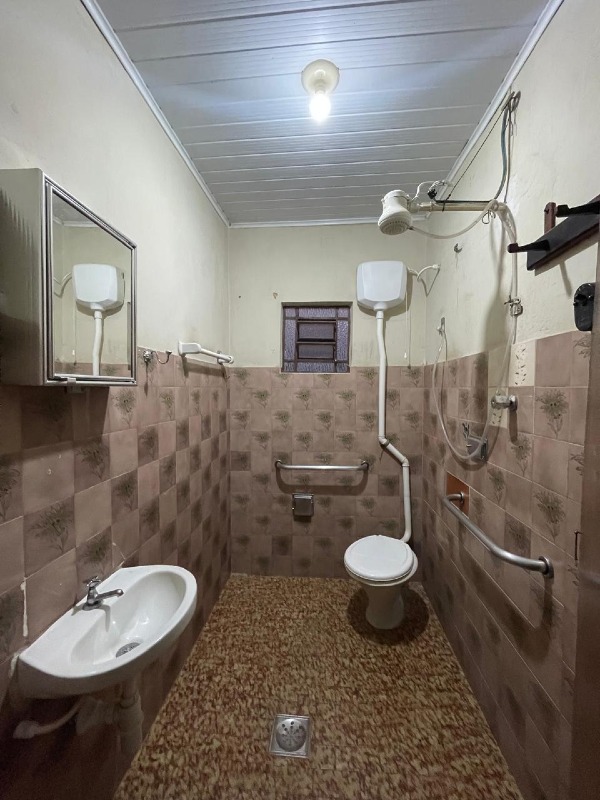 Casa à venda no Santanense: 