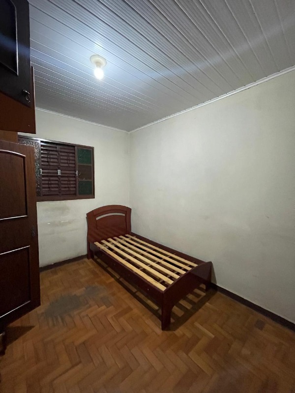 Casa à venda no Santanense: 