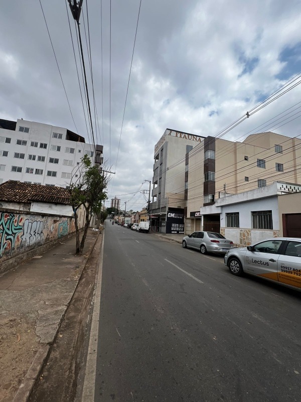 Galpão à venda no Centro: 