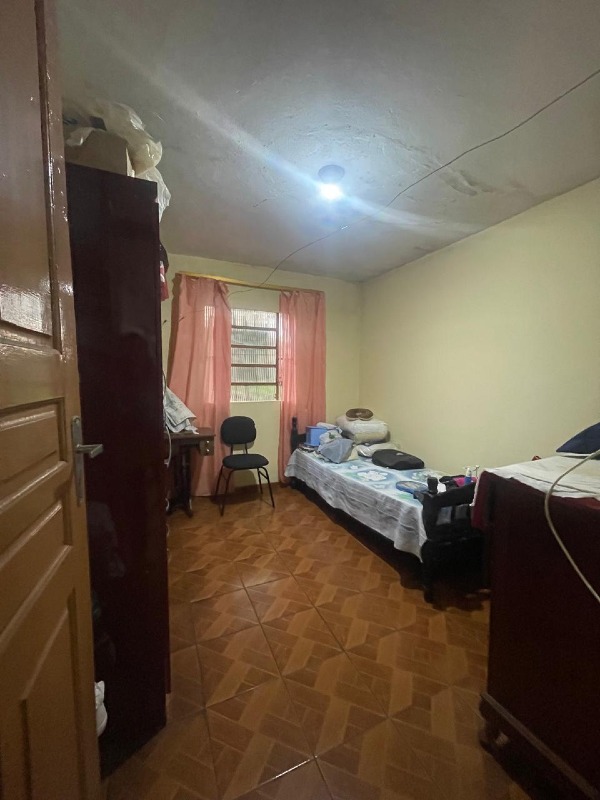 Casa à venda no Santanense: 