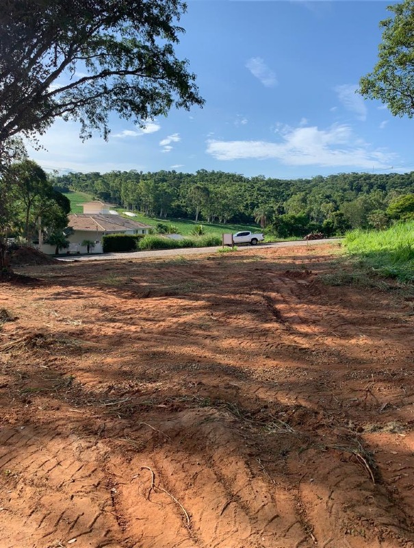 Lote à venda no Granja Gloria: 