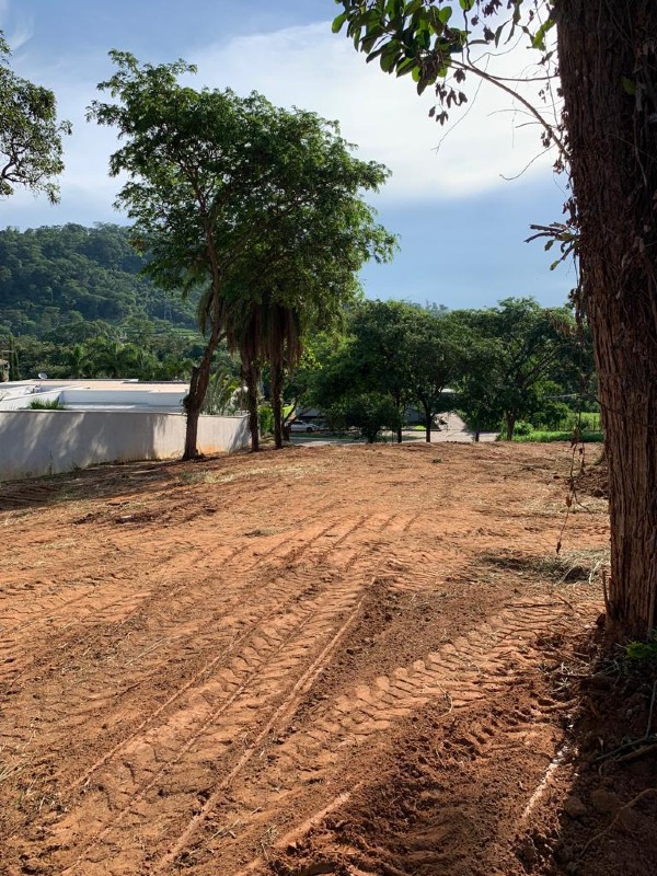 Lote à venda no Granja Gloria: 