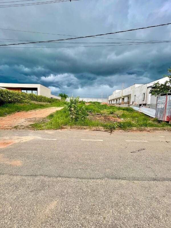 Lote à venda no Santanense: 