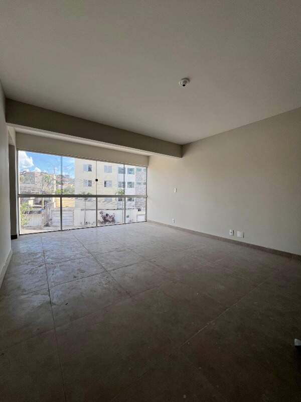 Apartamento à venda no Cerqueira Lima: 