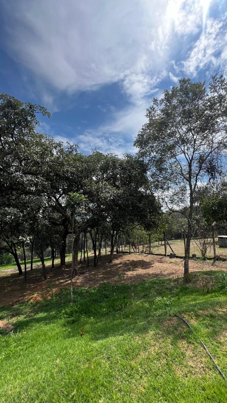 Casa à venda no Vale das Flores: 